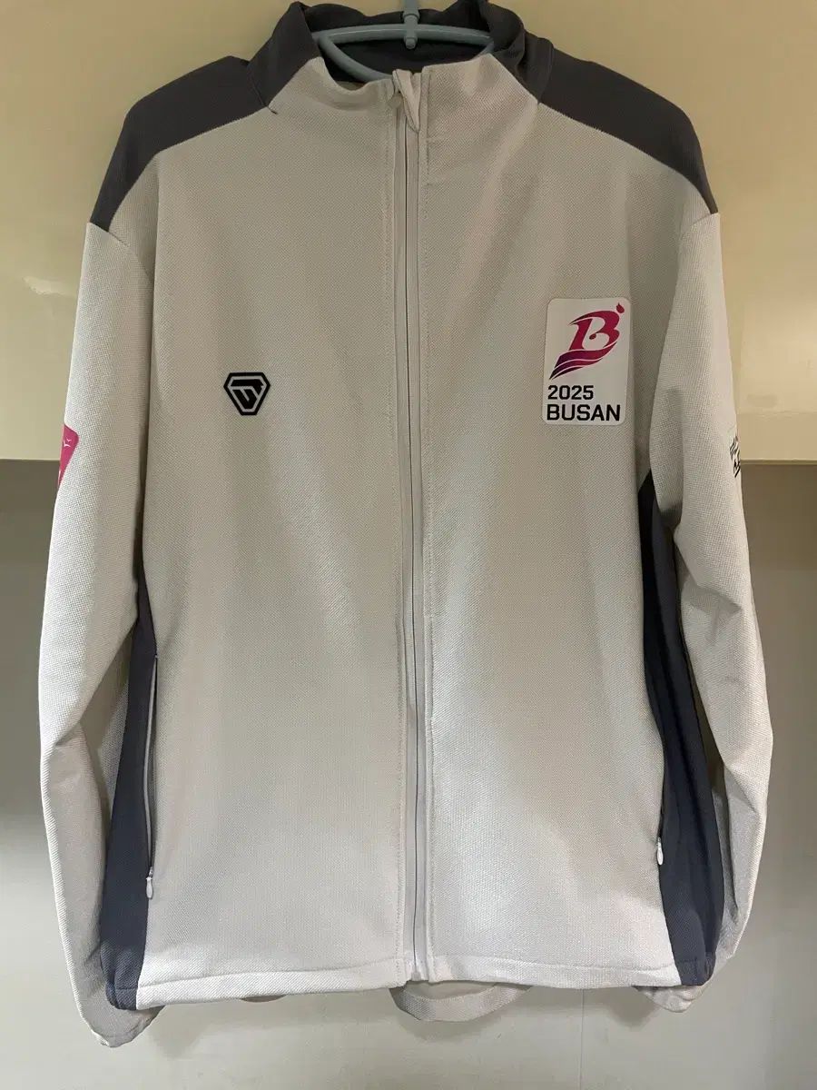 第106回 全国体育大会 釜山 広域市 ジップアップ