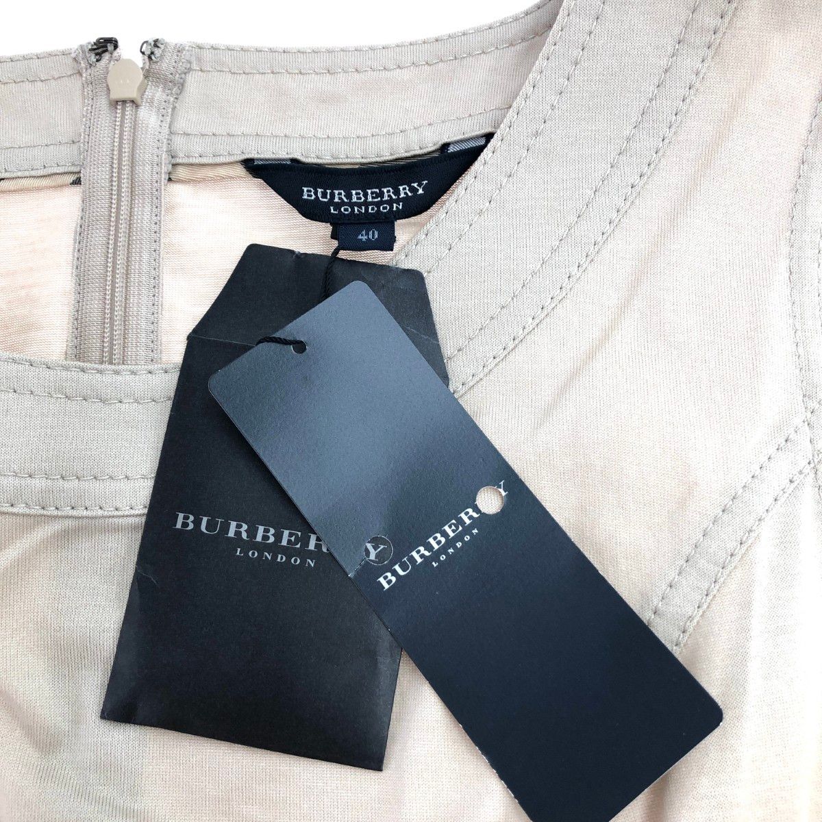 BURBERRY LONDON バーバリーロンドン ノースリーブワンピース 小売  