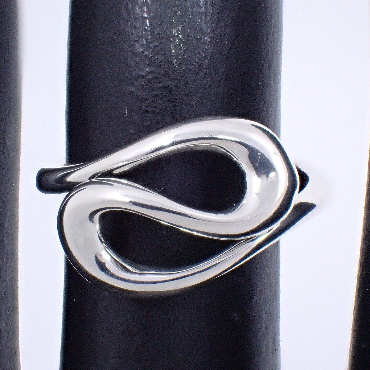 TIFFANY＆Co. ティファニー オープンウェーブ リング ストア 指輪