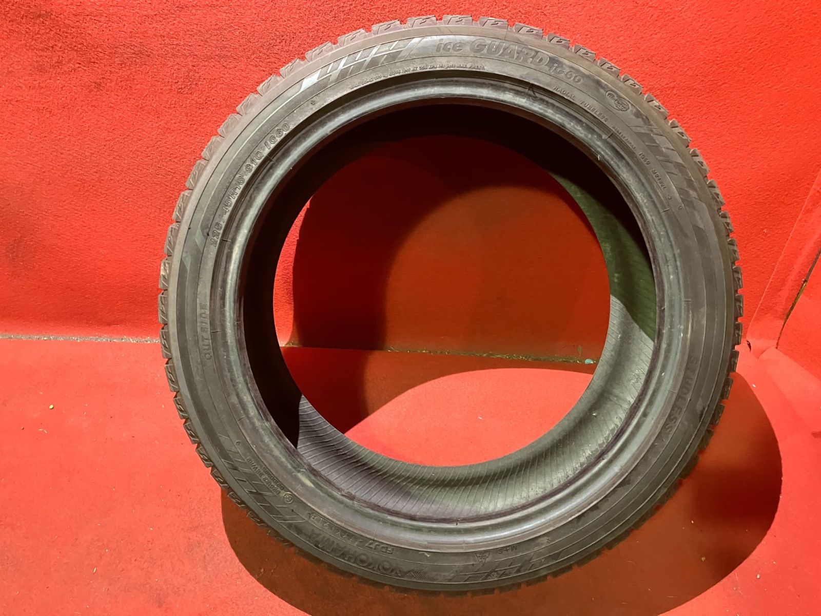 スタッドレスタイヤ 225