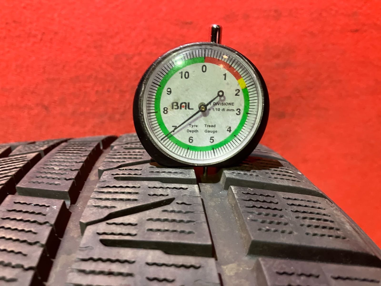 スタッドレスタイヤ 255 35 R 19 iG 70 2本SET