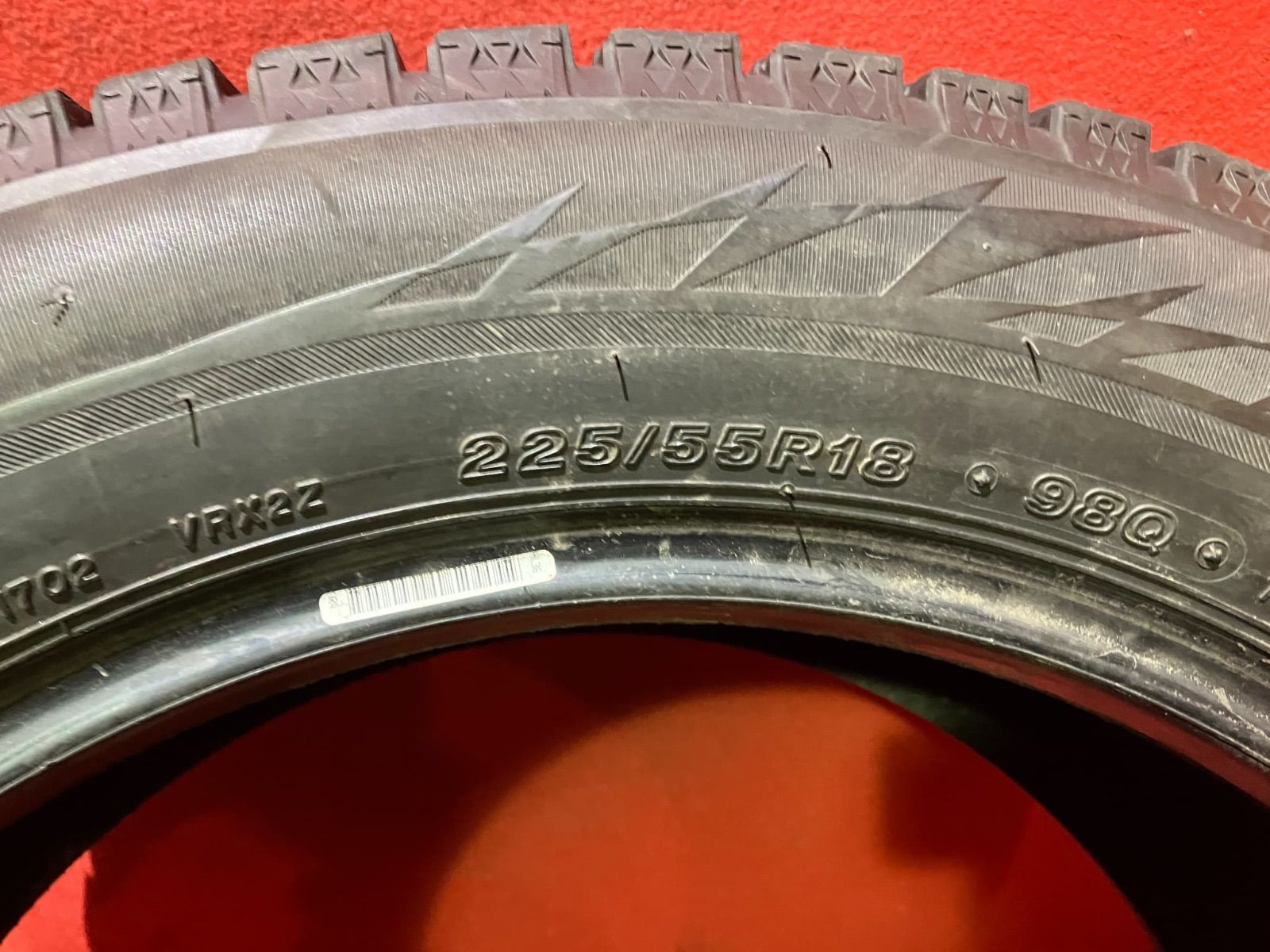  スタッドレスタイヤ 225 55 R 18 VRX 2 4本SET 18インチ スタッドレス