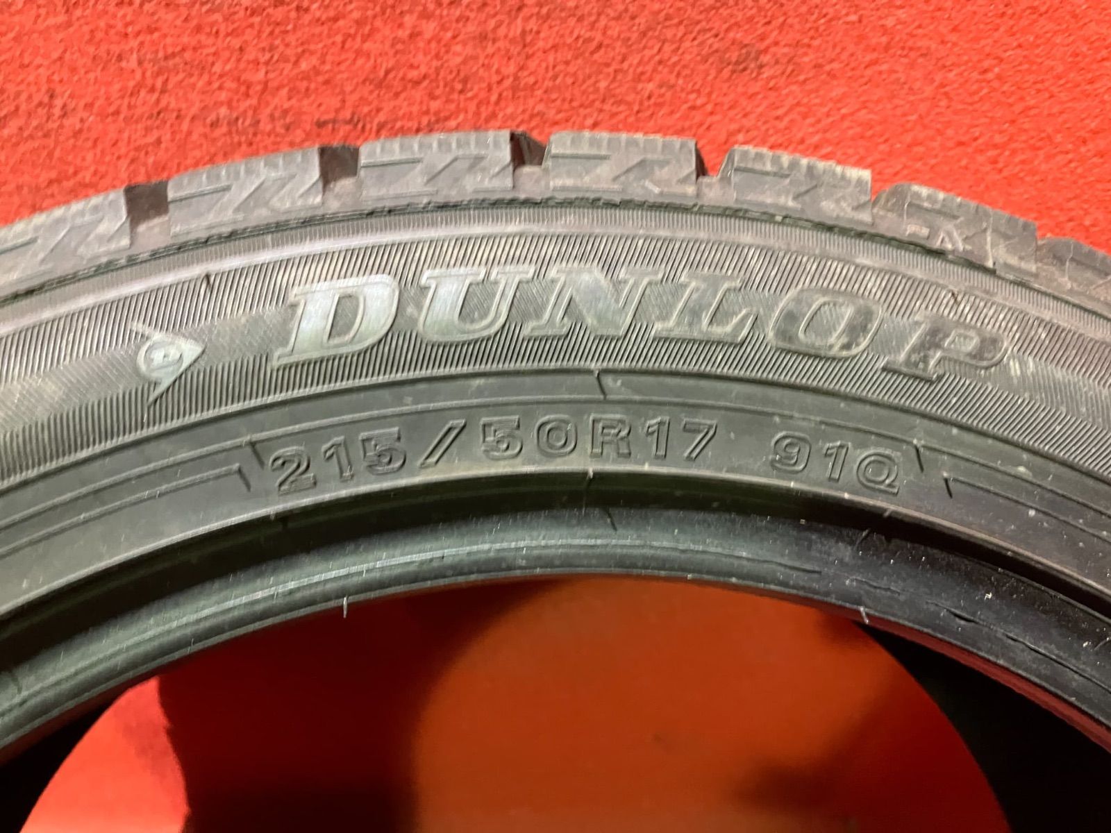 スタッドレスタイヤ 215