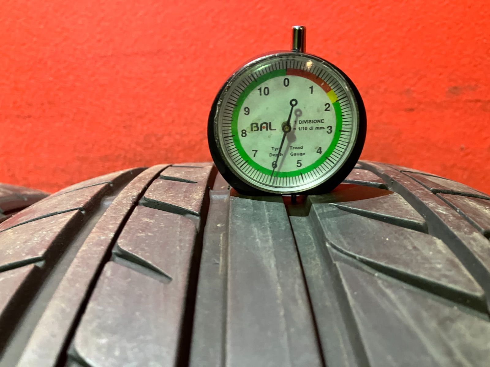 サマータイヤ 235 50 R 18 EAGLE LS EXE 4本SET