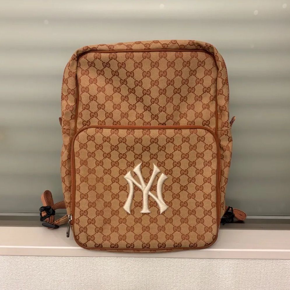 GUCCI(グッチ) ニューヨークヤンキース コラボ GGキャンバス リュック【536724】