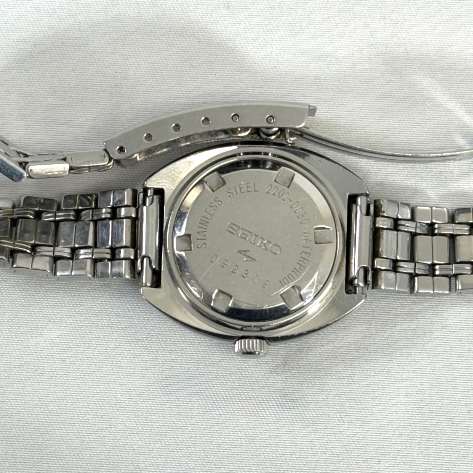稼働品・ヴィンテージ】SEIKO セイコー 手巻き 腕時計 2202-0080 23石 