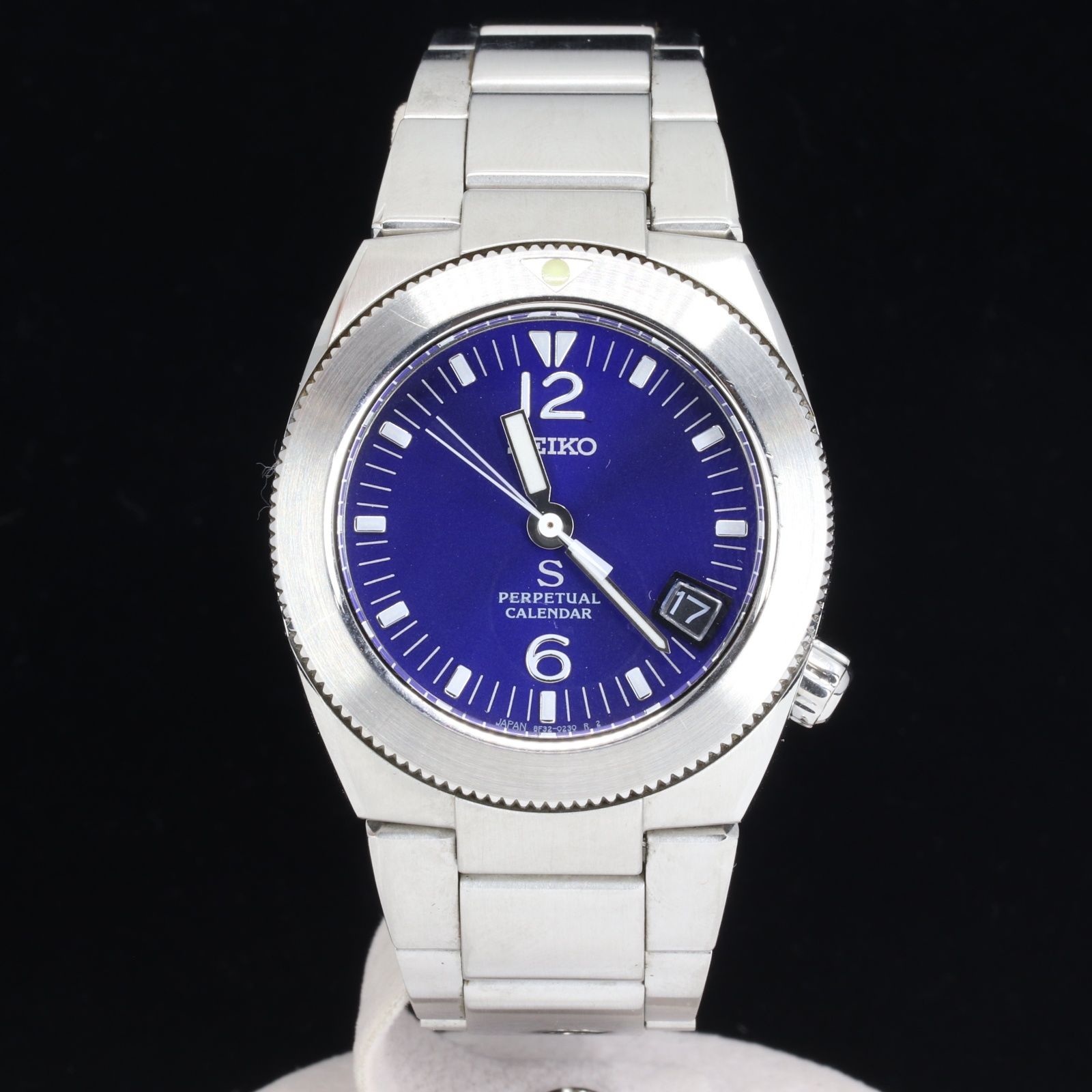 SEIKO セイコー パーペチュアルカレンダー 8 F 32 0210 SCFA 005 SS QZ 青文字盤 ボーイズ 腕時計