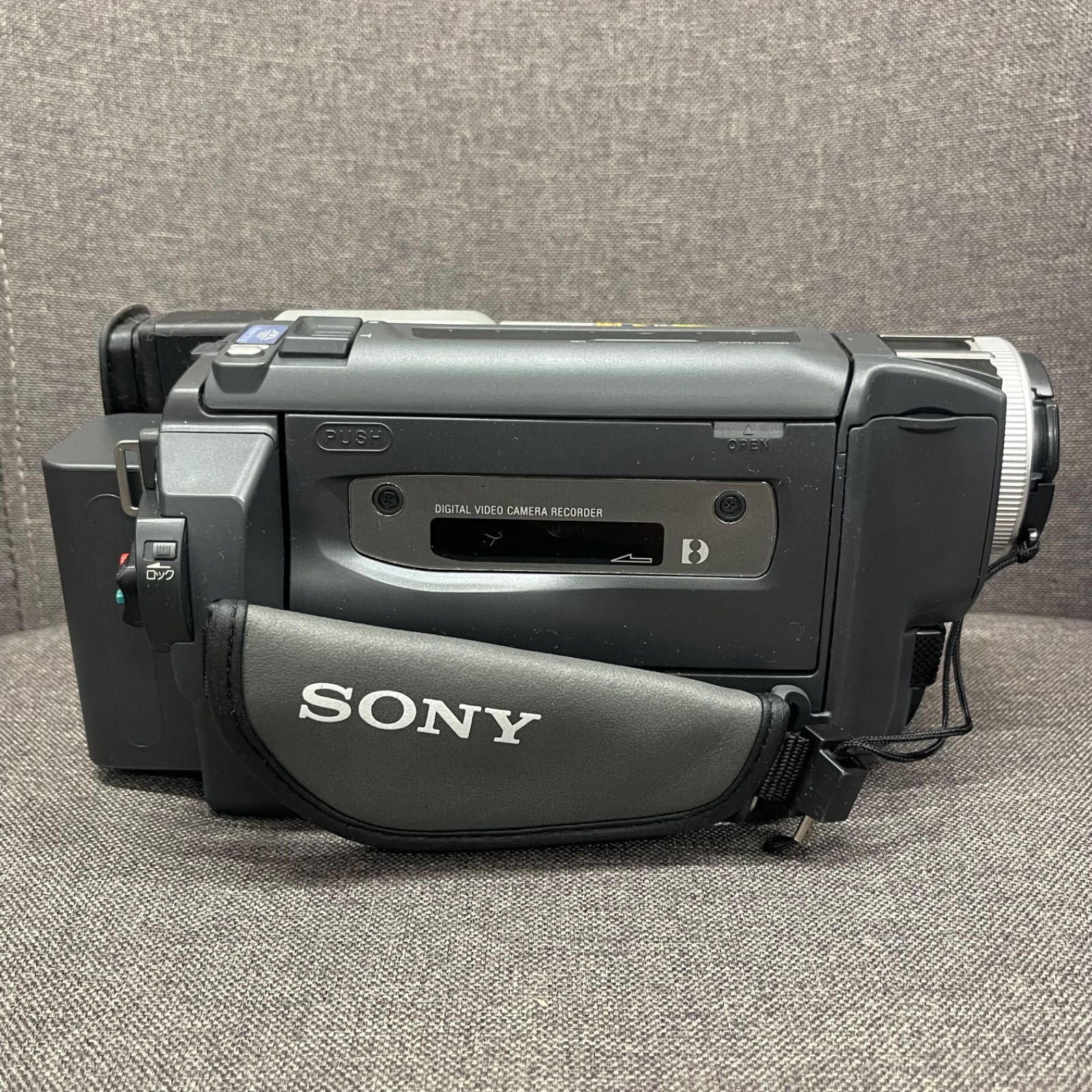 NPA】ジャンク SONY ソニー ハンディカム DCR-TRV620 - メルカリ