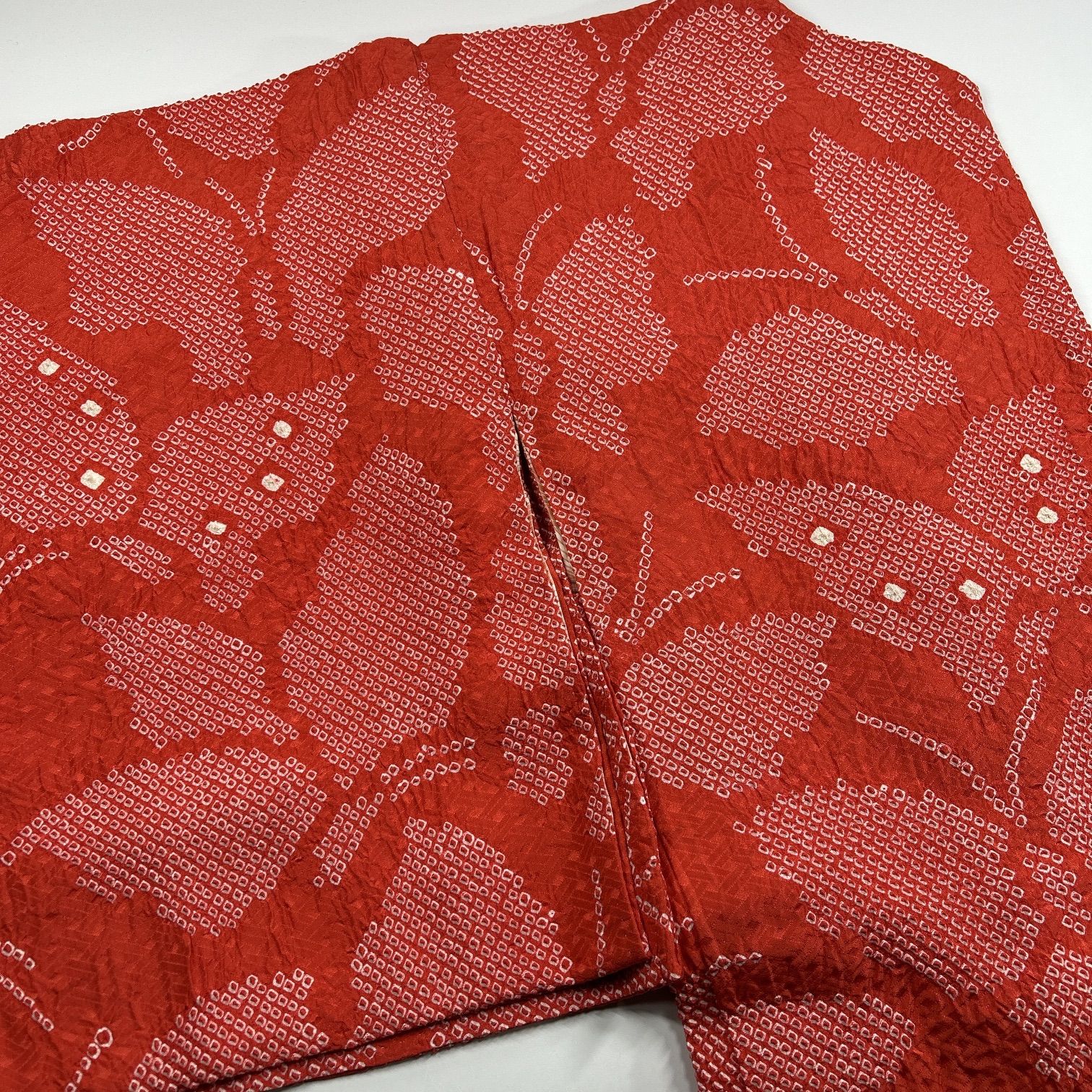 正絹総絞り長羽織 手縫い仕立て 美品 着物上級者にも身丈102 桁67