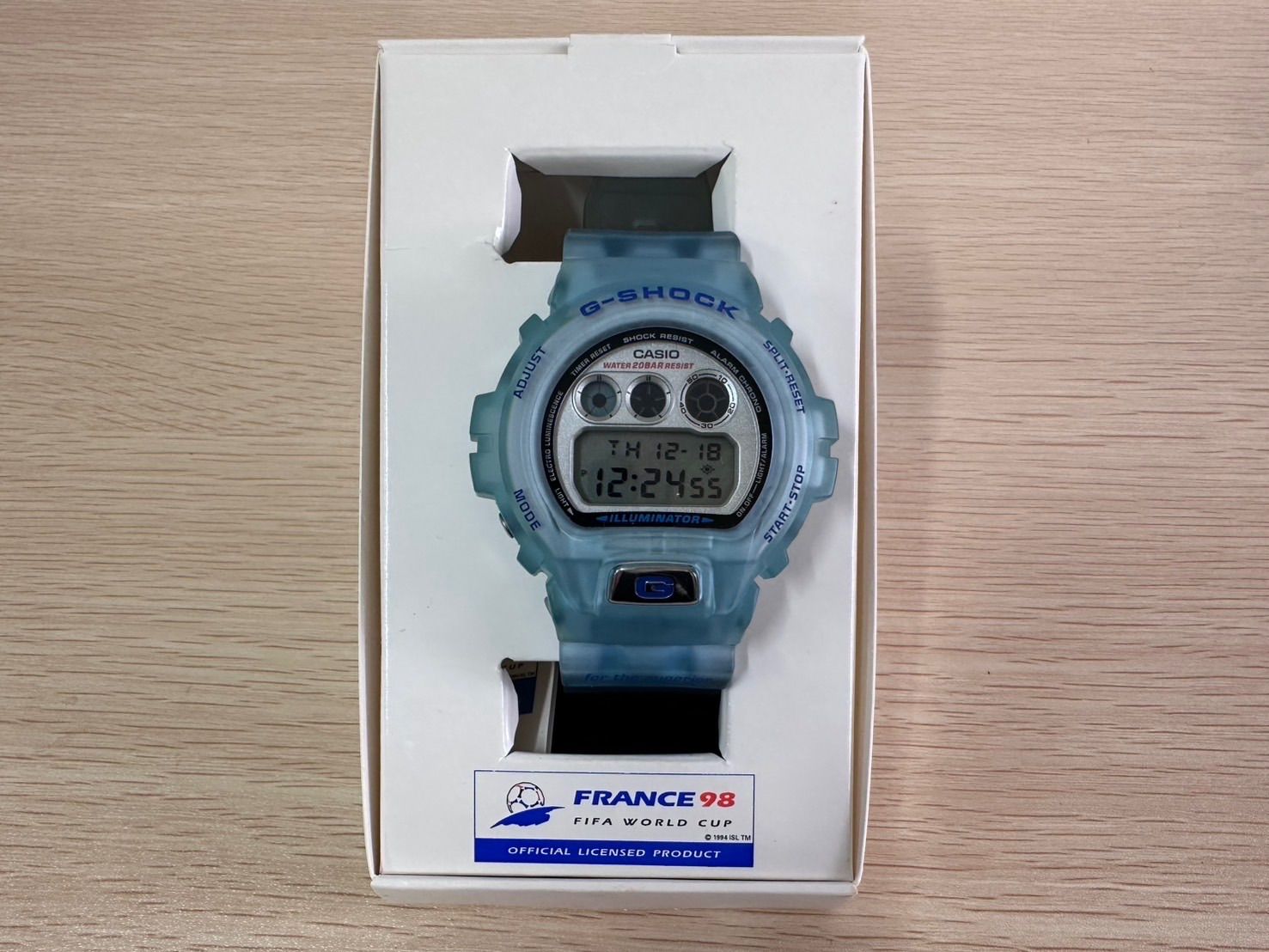 モデル G-SHOCK 1998年 フランスW杯 記念モデル
