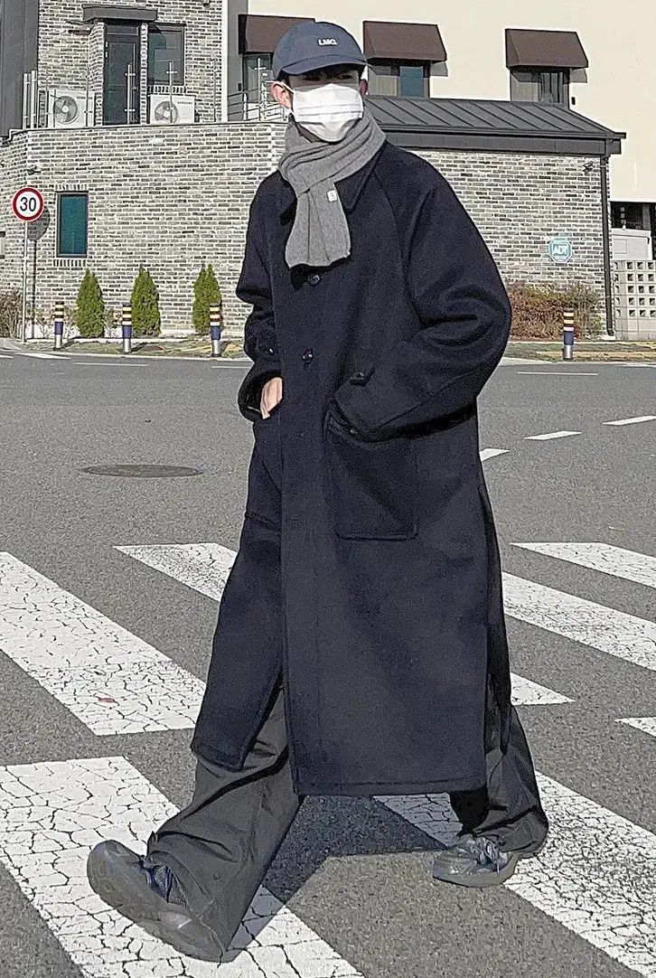 エミール・ガレ 風 ガラス製大型花瓶 高さ40cm 蜘蛛の巣のデザイン