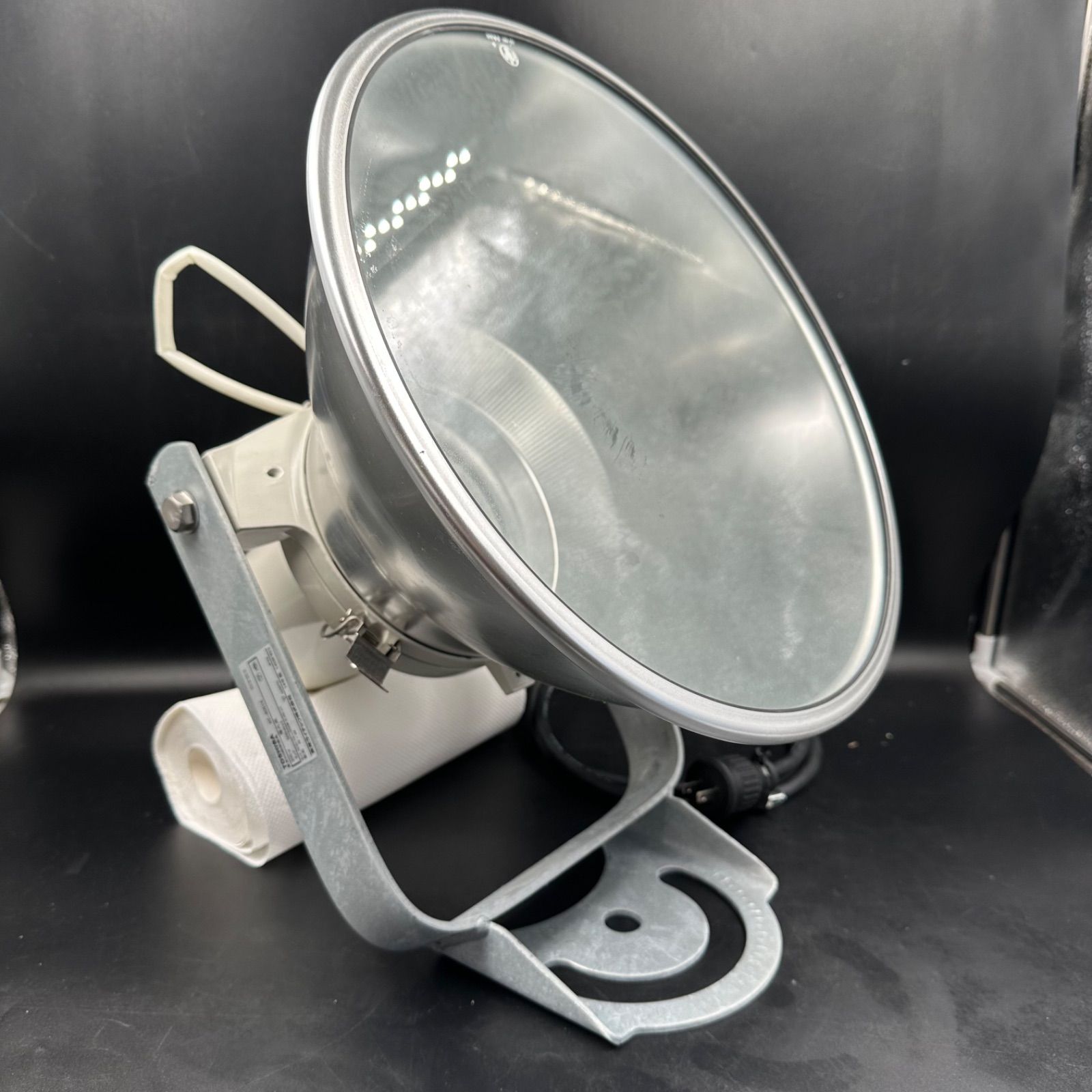 東芝 HT-4051X 投光器本体のみ HID 照明器具 屋外用 東芝 東芝 HT-4051X 投光器本体のみ HID 照明器具 屋外用 東芝
