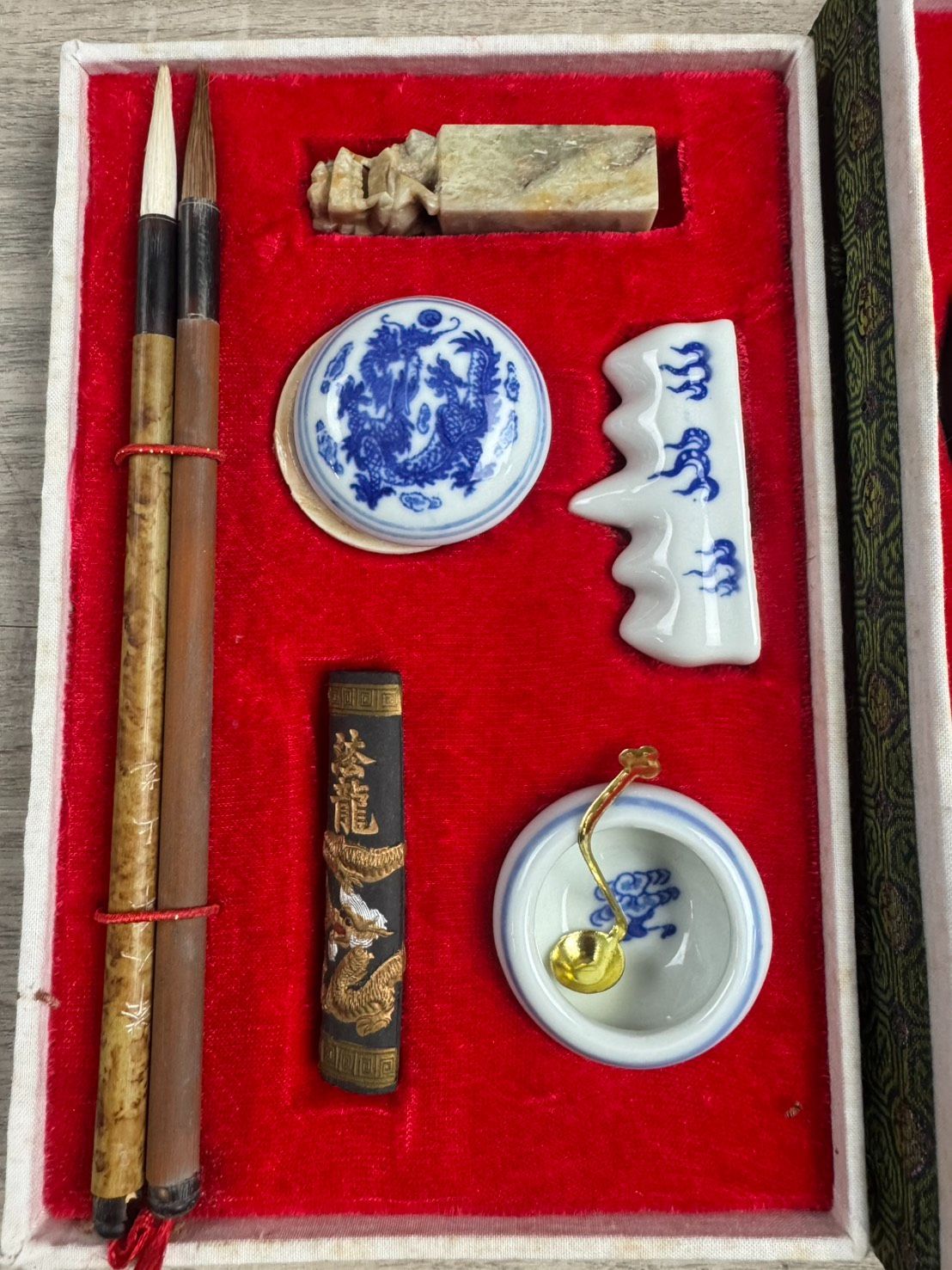 中國書道 硯箱 硯 筆 墨 印 朱肉 セット 未使用品 書道具 - メルカリ