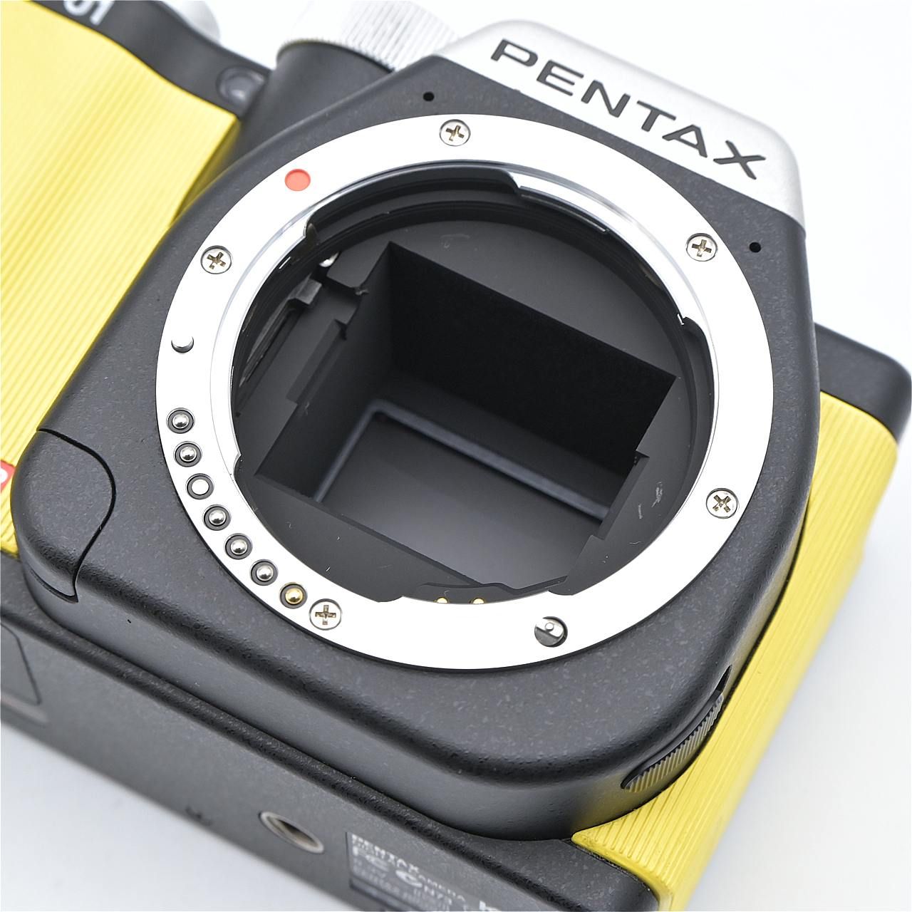 ボディ ミラーレス一眼レフカメラ