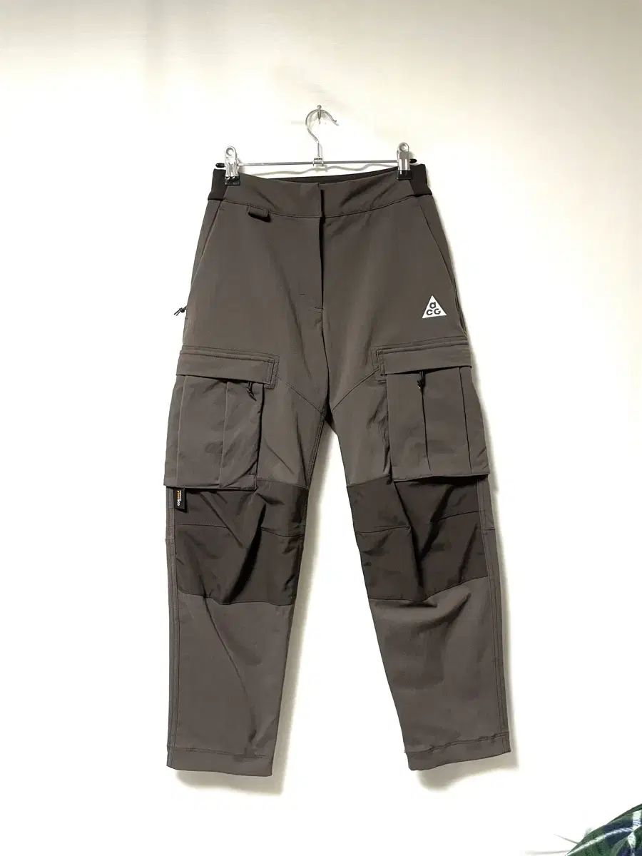 ナイキ ACG レディース ナイロン ストレッチ バンディング スミス サミット トレイル カーゴ パンツ xs