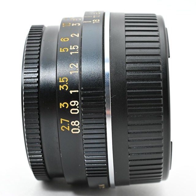 単焦点レンズ コンパクト設計