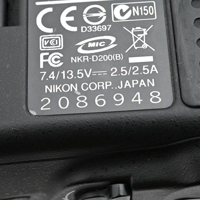 完備 堅牢マグネシウムボディ搭載