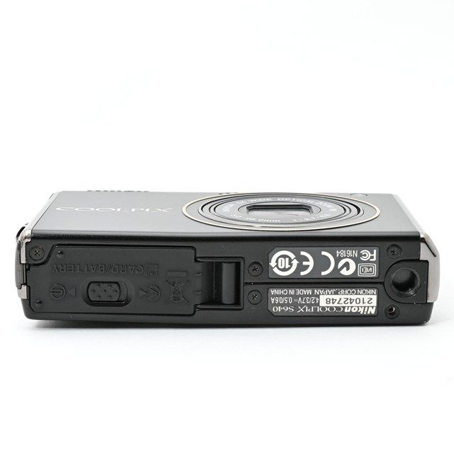 高倍率ズーム搭載