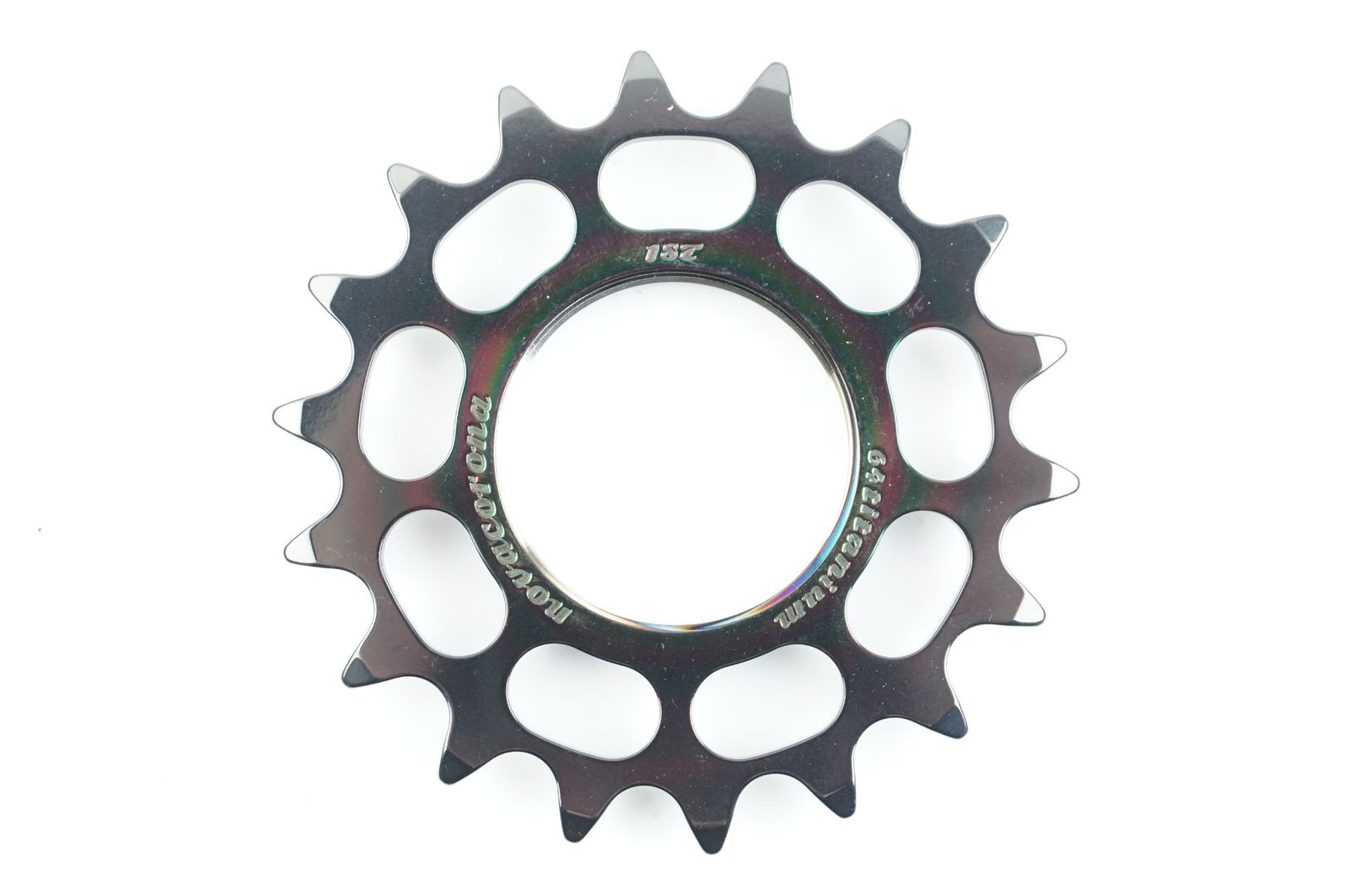 NOVACORONA 「ノバコローナ」 64チタン 18T コグ / バイチャリ中目黒店