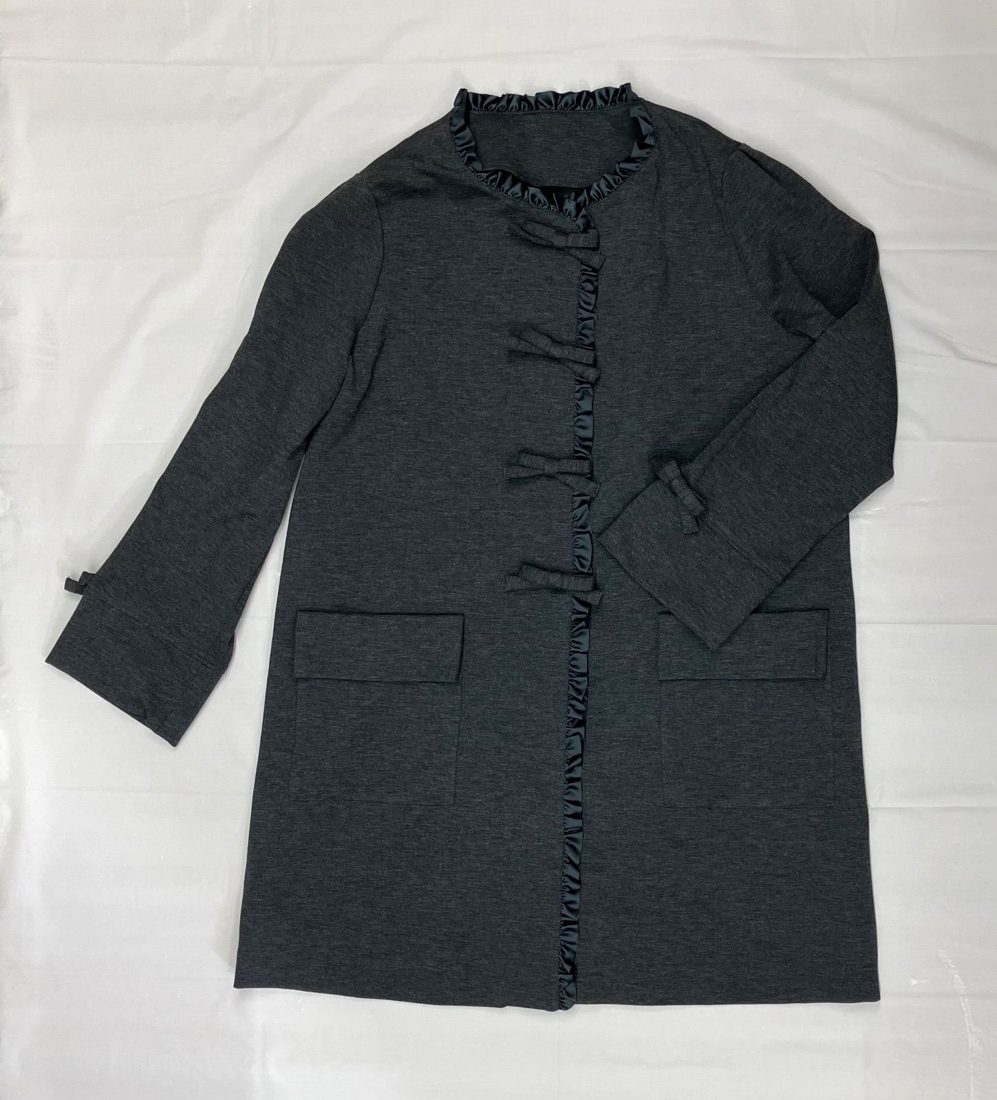 美品】&LOVE アンドラブ フリルトリミングフェミニンポンチコート 3L