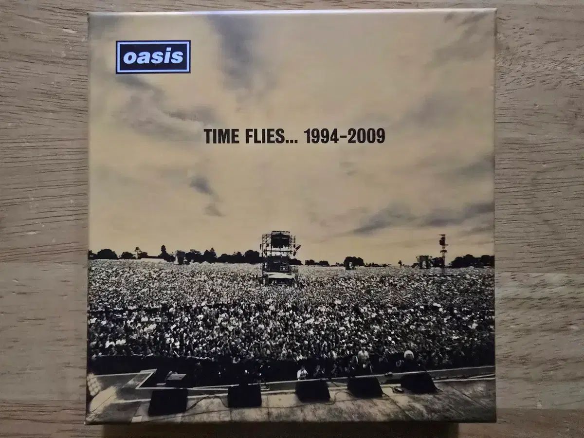 CD oasis オアシス ー TIME FLIES 1994 2009