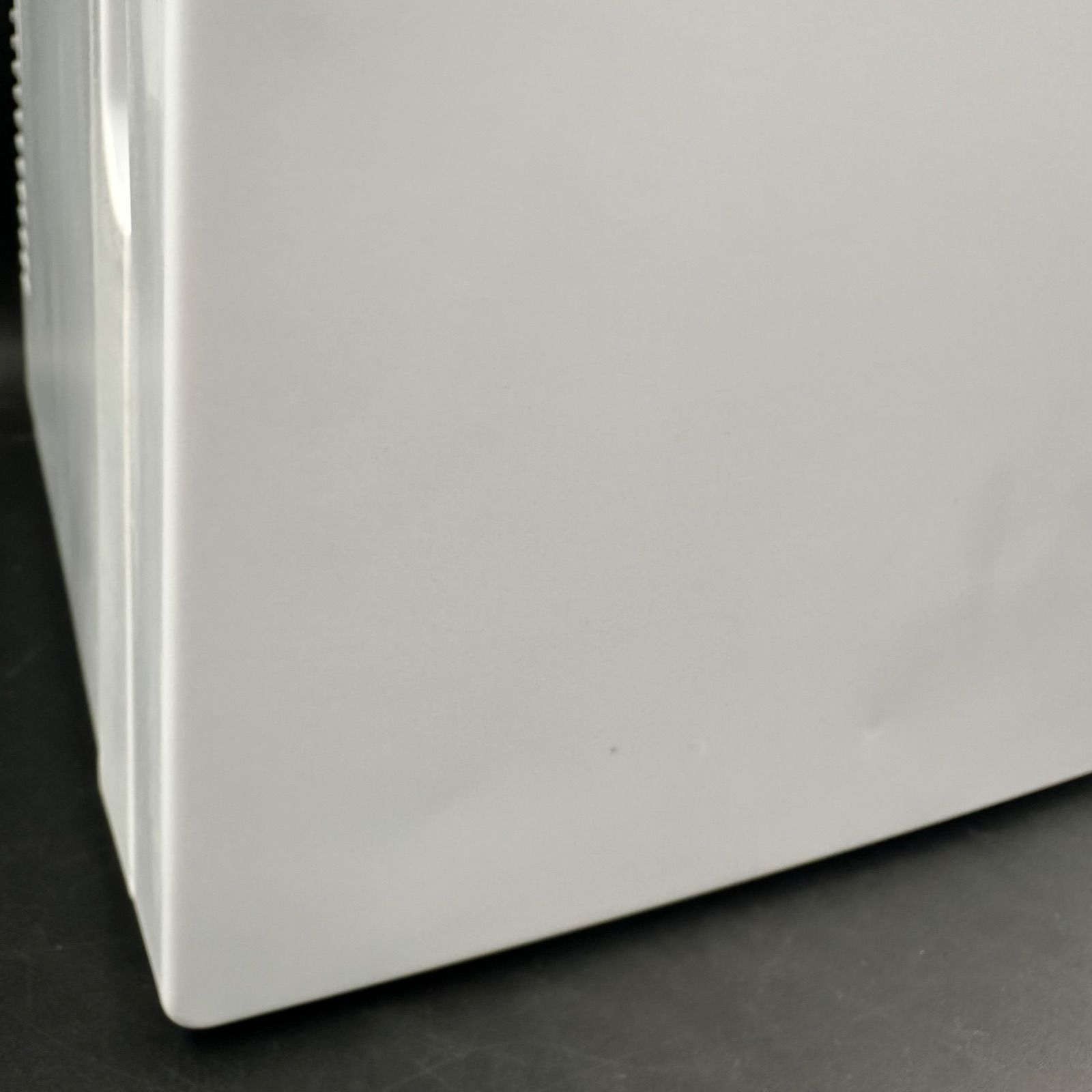 アズマ ポータブル冷温庫 EAR-802 2019年製 8L 冷蔵庫 - メルカリ