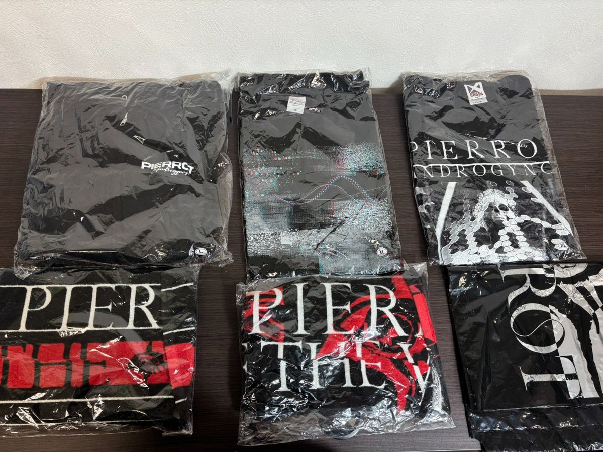 12543-098 ANDROGYNOUS ピエロ PIERROT グッズおまとめ パーカー Tシャツ タオル