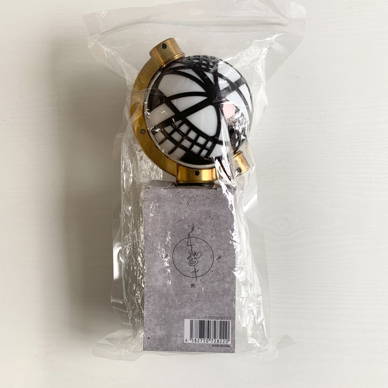 SixTONES LIVE TOUR 2025「YOUNG OLD」公式ペンライト - メルカリ