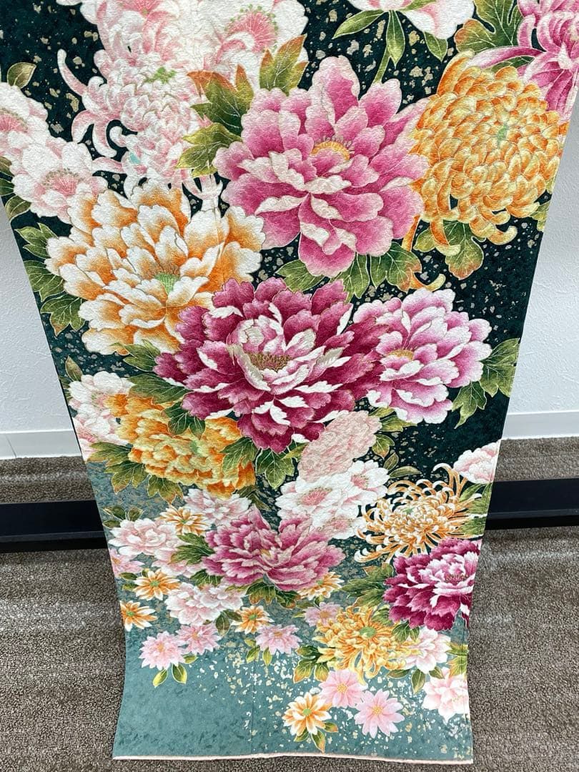 振袖 刺繍 銀彩 銀通し 身丈166cm 撥水加工済 MO3222 - メルカリ