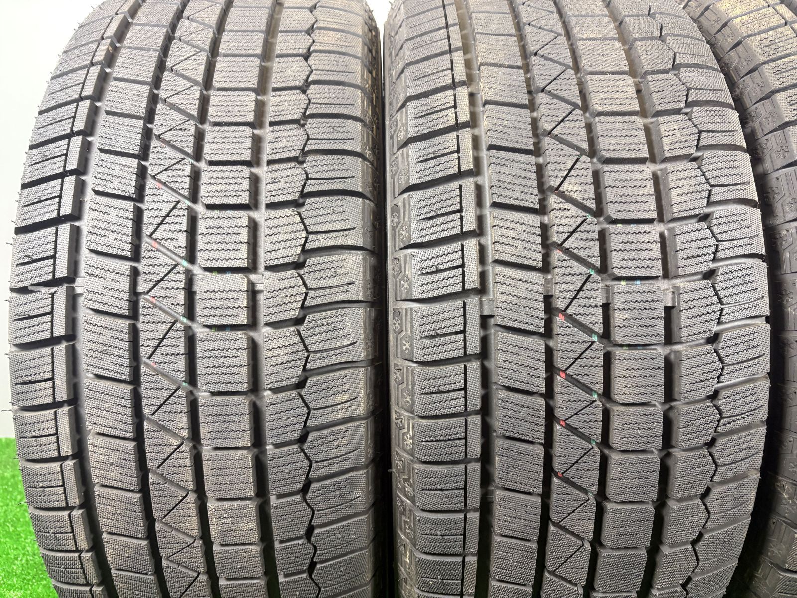 235 50 R 18 KENDA 製 4本 冬 タイヤ スタッドレス TA 894