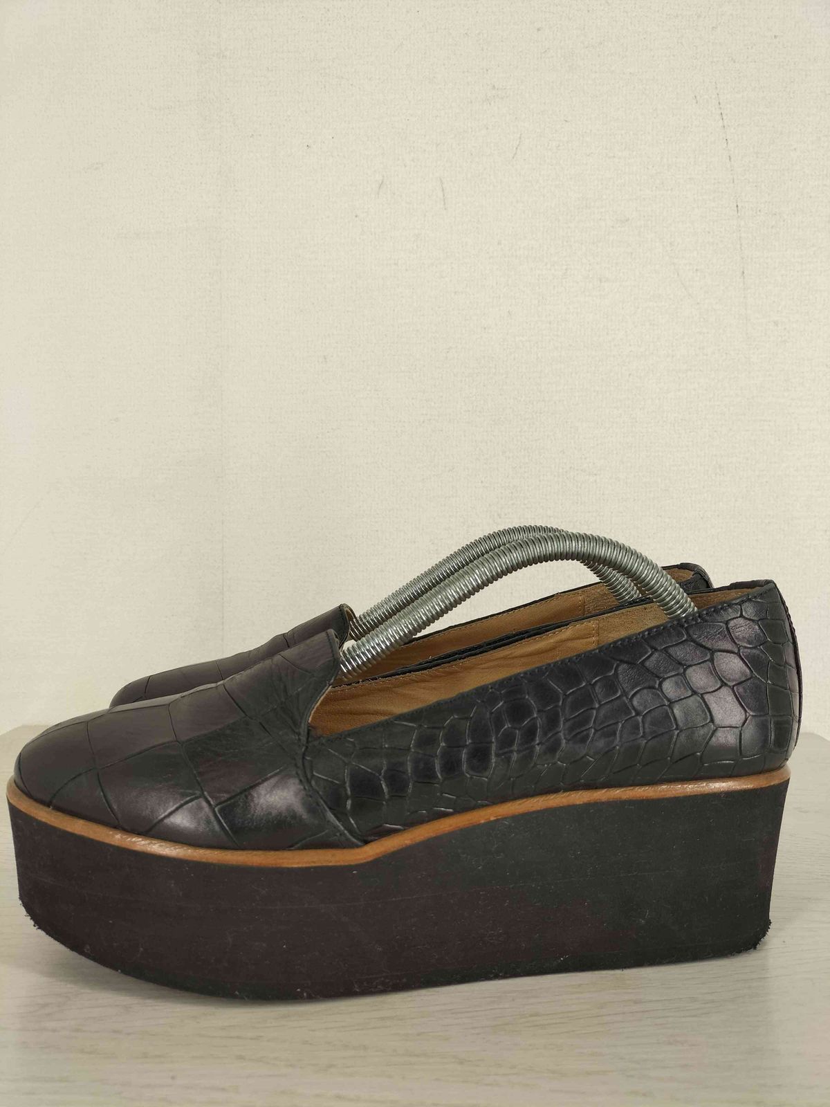 エムエムシックスメゾンマルタンマルジェラ MM 6 Maison Martin Margiela クロコ型押し レザー厚底ローファー レザープラットフォームシューズ レディース 38