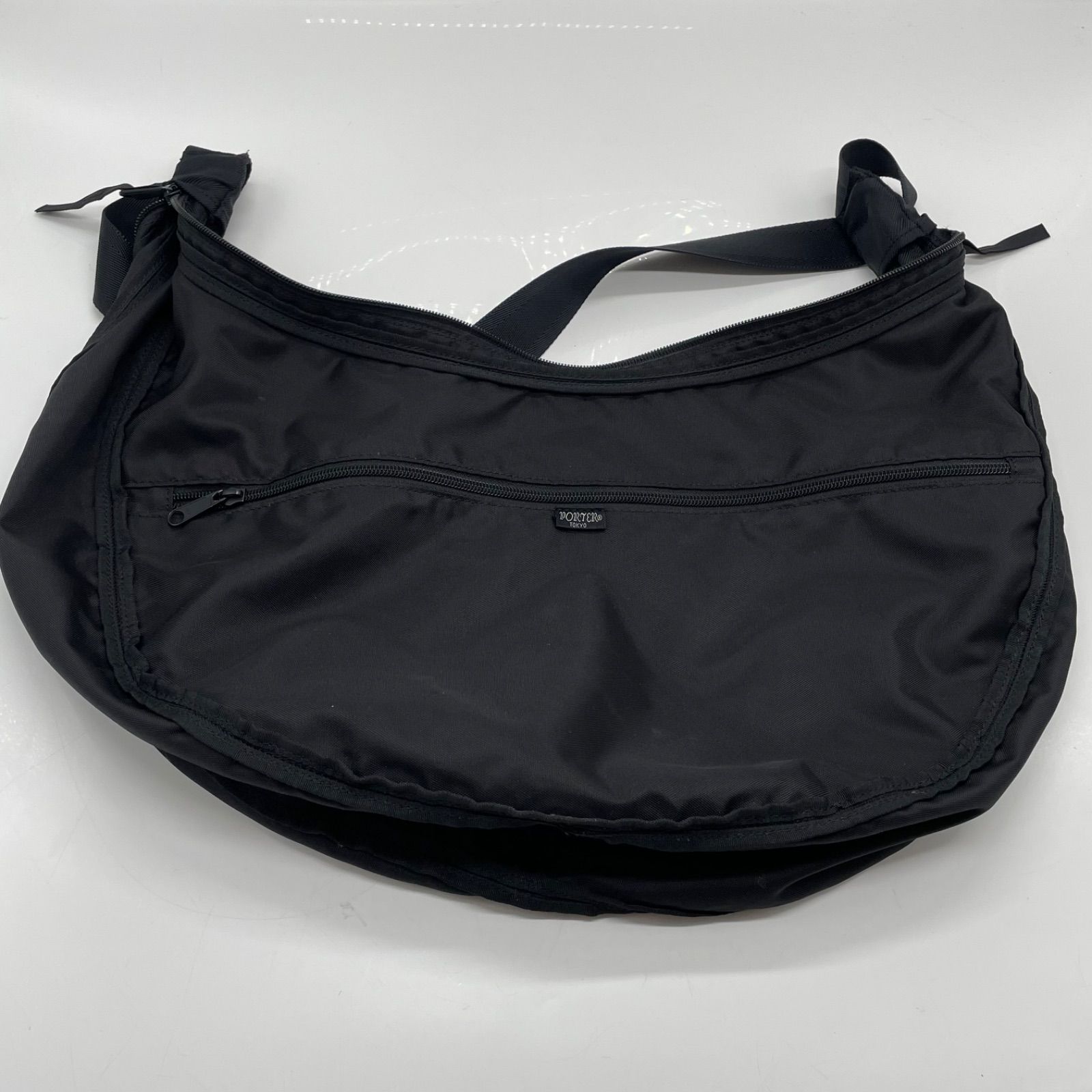 BN7210□PORTER ポーターROUND SHOULDER BAG(L) ハーフムーン型 半月型