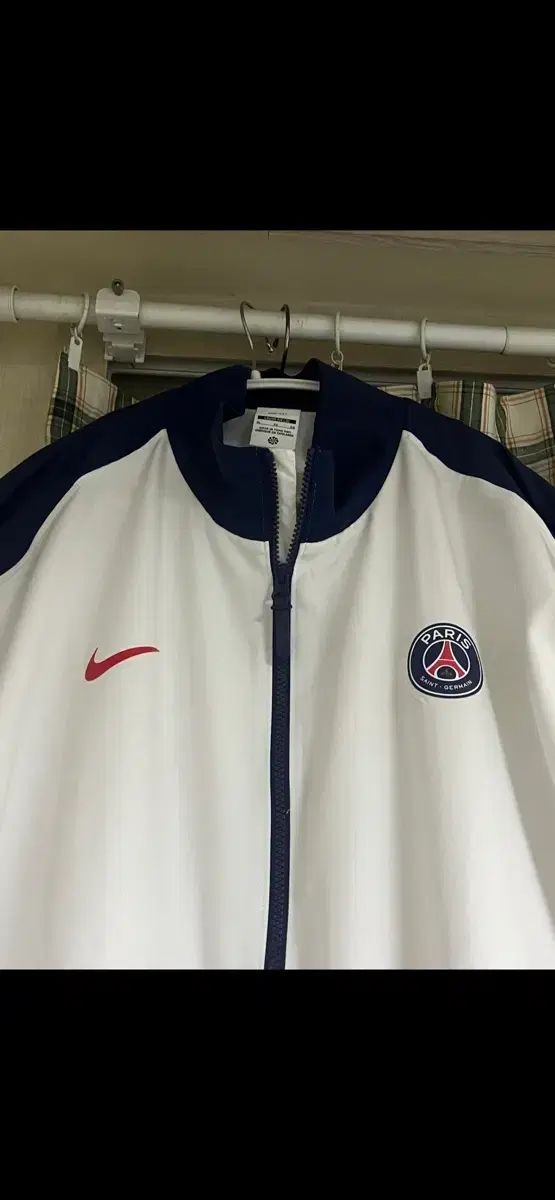 ナイキ パリ・サンジェルマン PSG 本物 トラック ジャケット ドライ