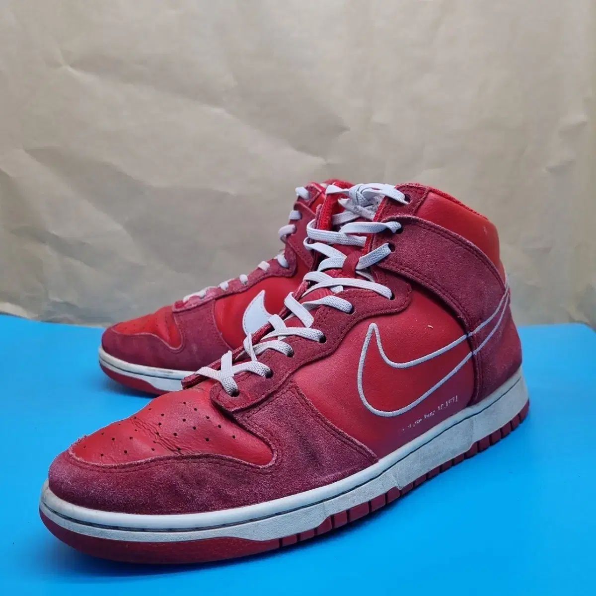 ナイキ ダンクハイSE ファー ユニバーシティ レッド 280
