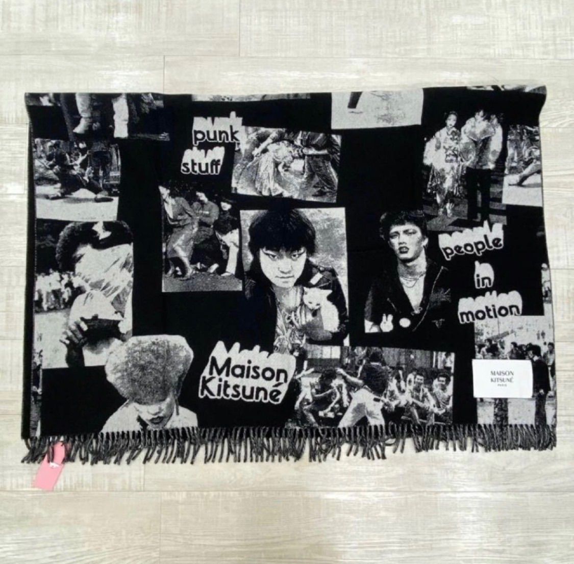 22 aw 2025 MAISON KITSUNE メゾン キツネ OLY BLANKET フォトグラフ ブランケット BLACK 定価55.000円 71