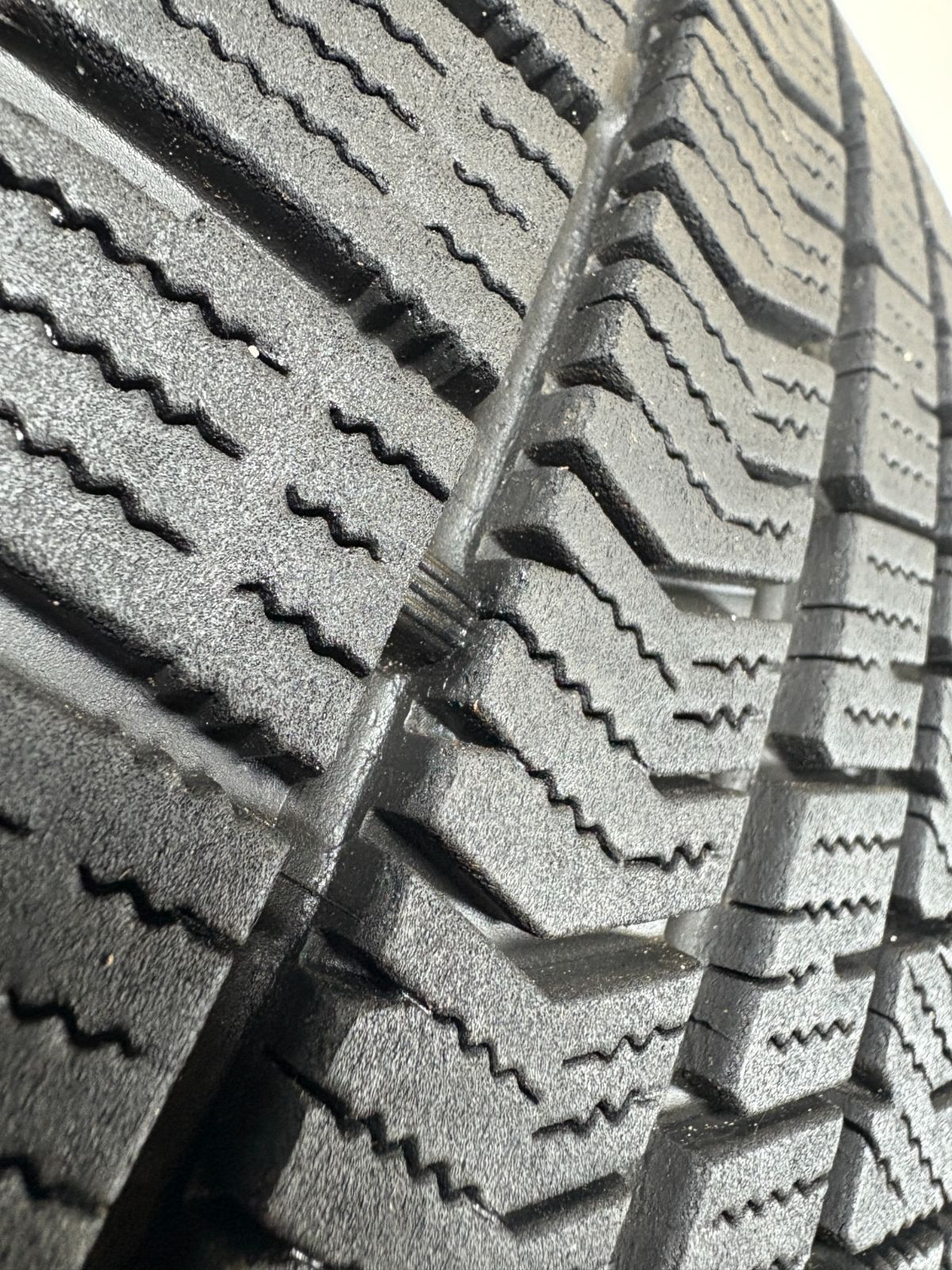 スタッドレス TA