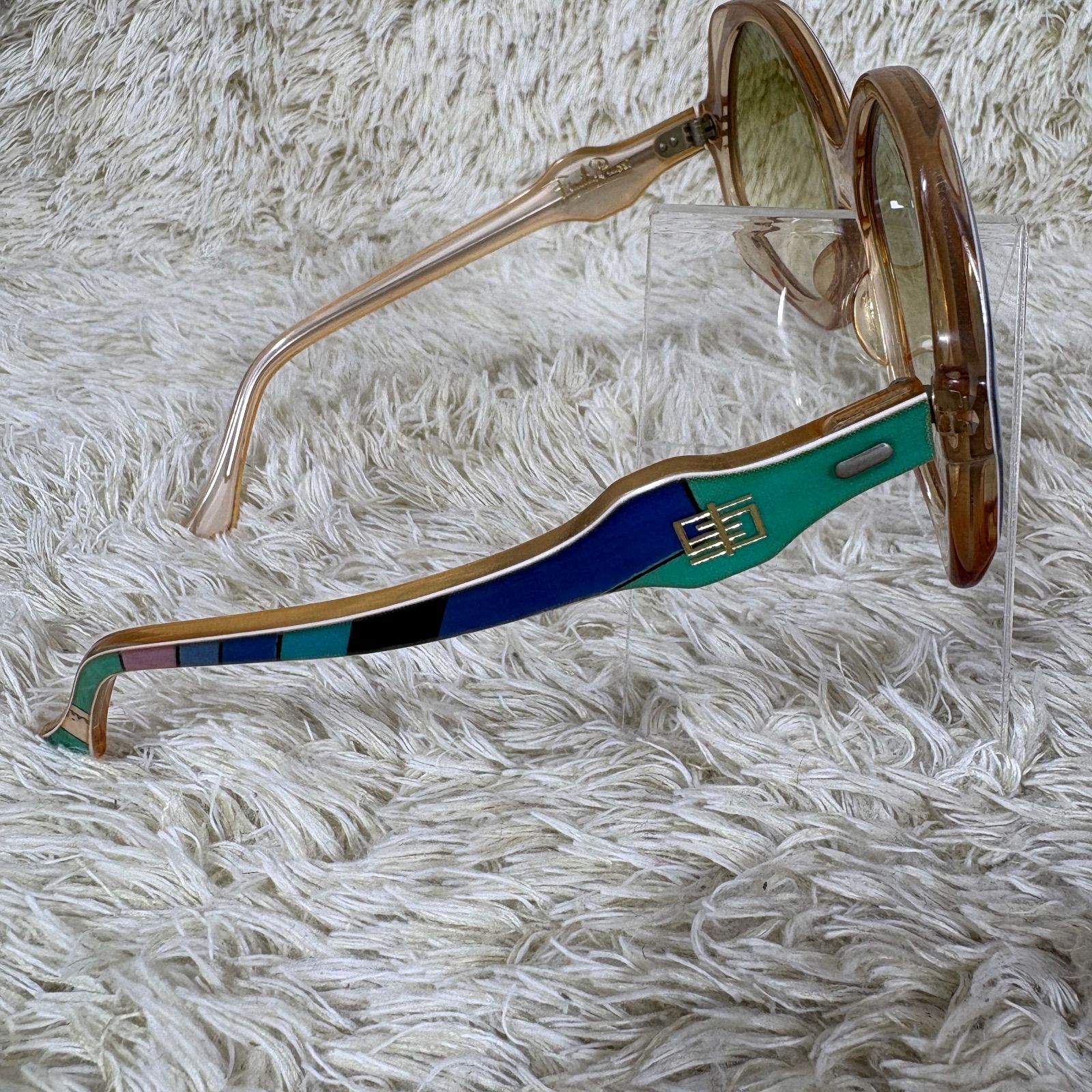  エミリオプッチ サングラス ヴィンテージ ヴィヴァラ ブルー パープル ロゴ 刻印 Emilio Pucci Vintage Vivara Oval butterfly Sunglasses Blue Purple Logo Engraved サングラス 小物