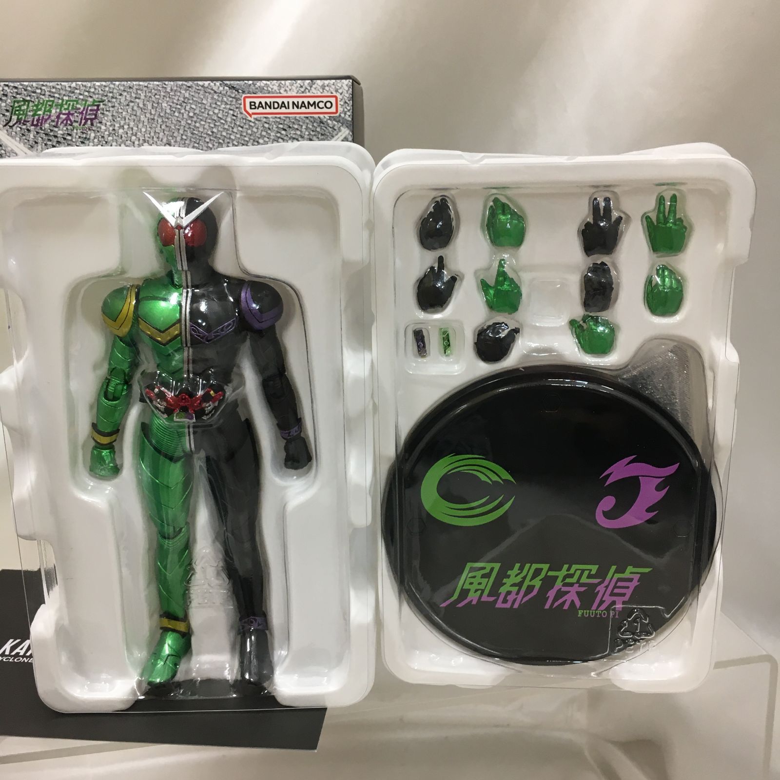  44-18-1216 S.H.Figuarts 真骨彫製法 仮面ライダーW サイクロンジョーカー 風都探偵アニメ化記念 仮面ライダー 特撮