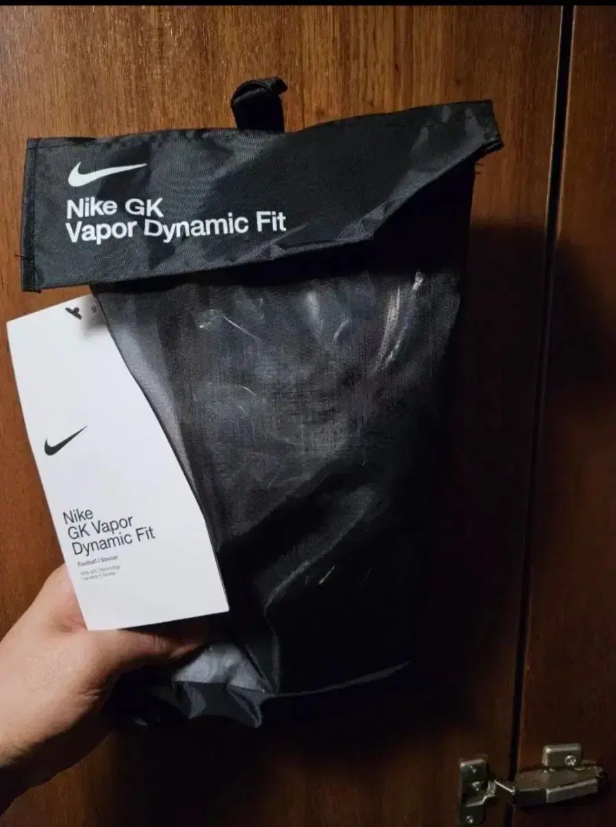 ナイキ GK ベイパー ダイナミック フィット サッカー 手袋 9号