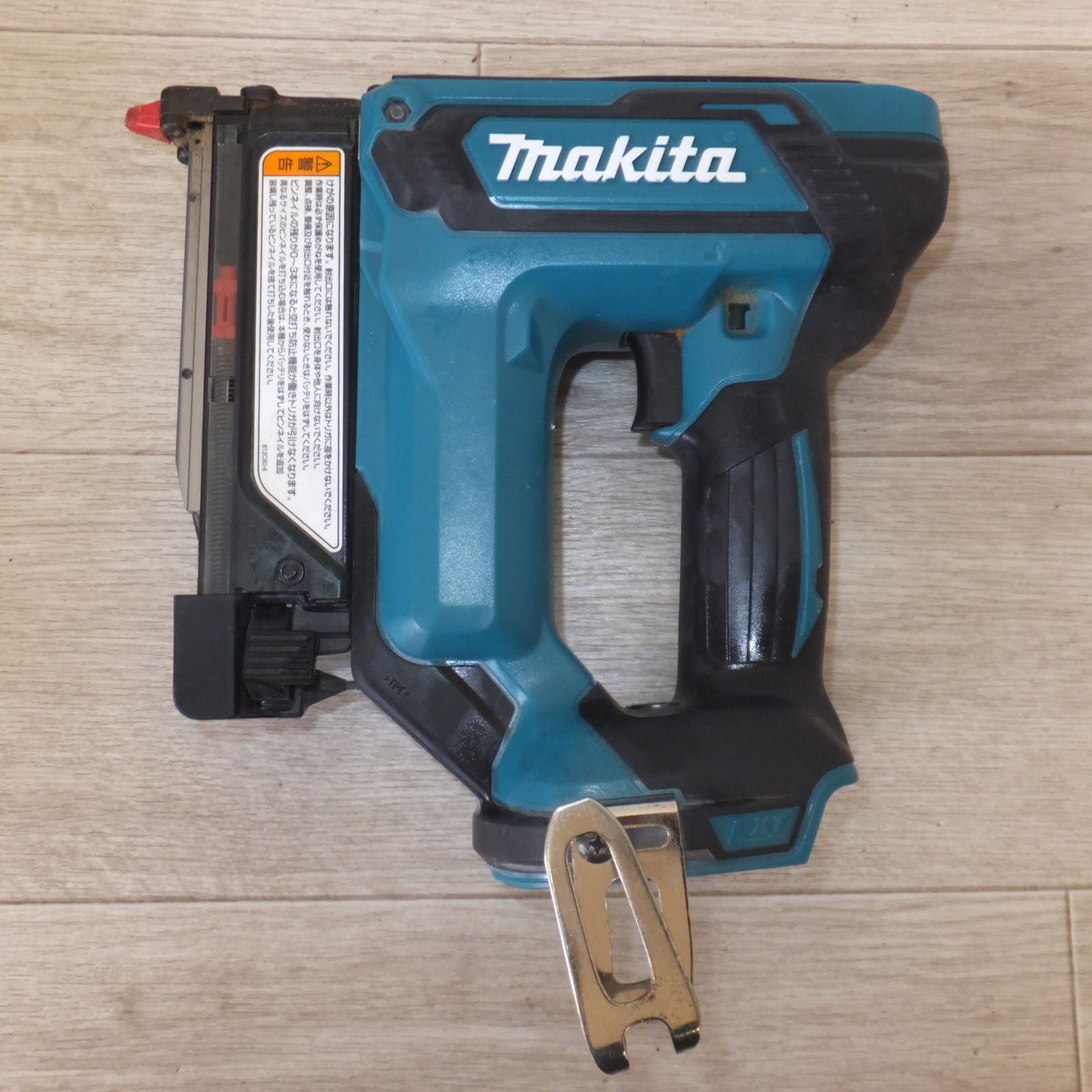 マキタ makita 充電式ピンタッカ PT 353 D 18 V 本体のみ