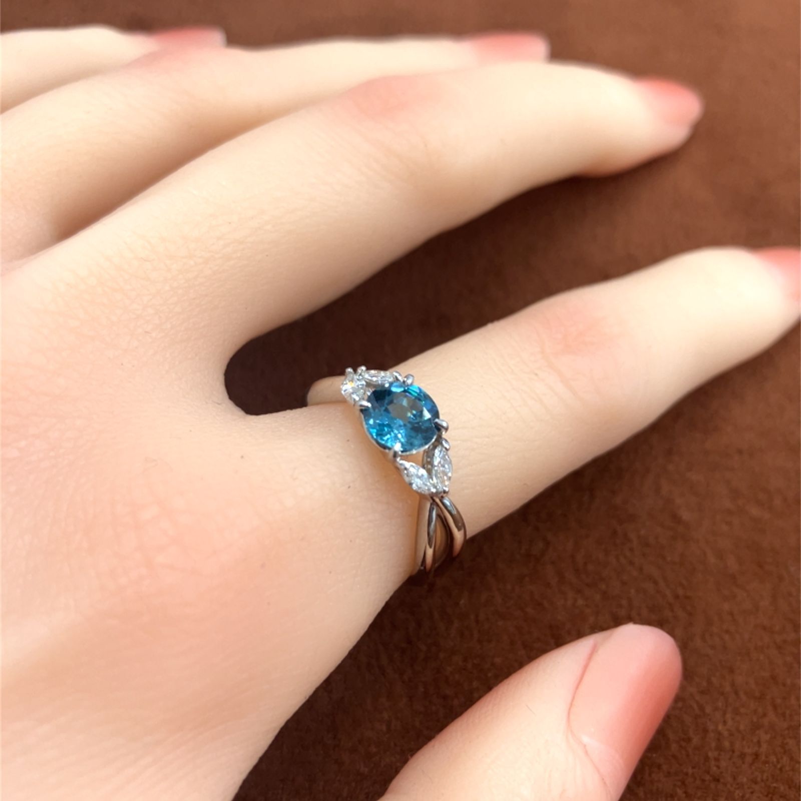 ブルージルコン リング