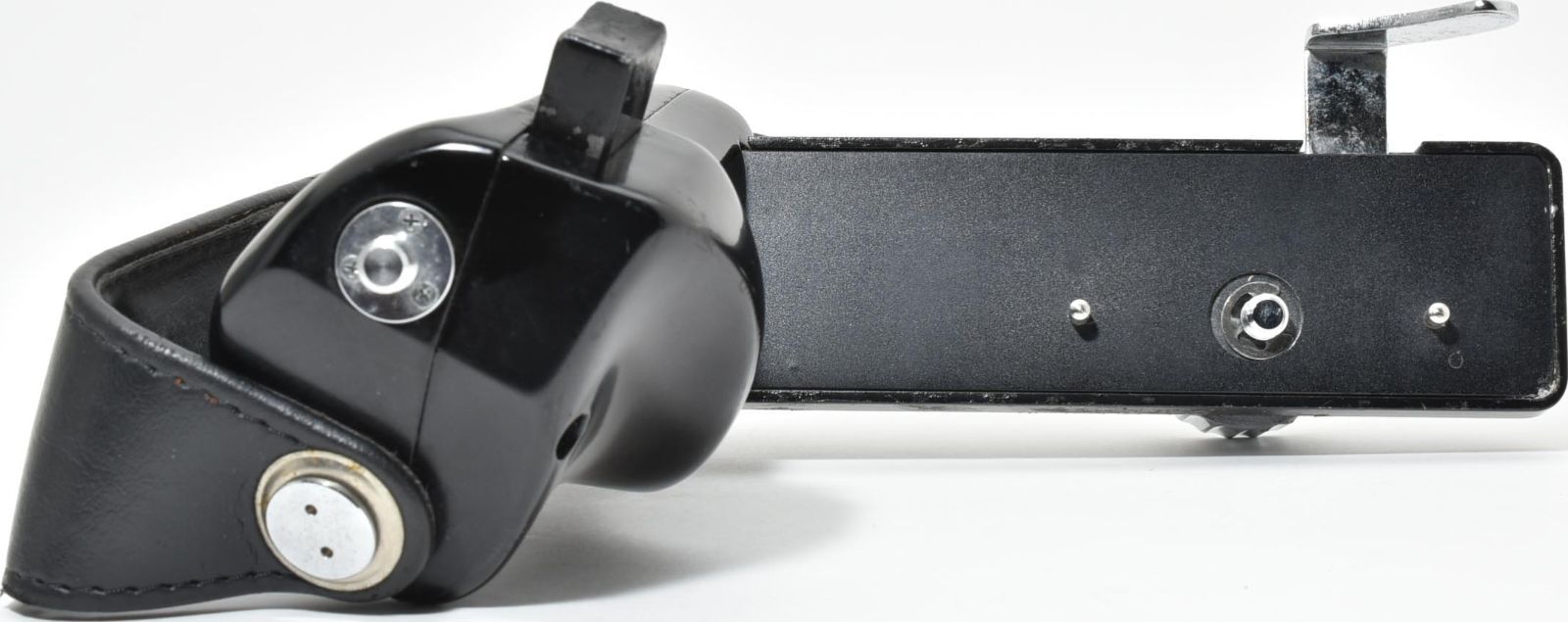 L18[7170] マミヤ MAMIYA レフト ハンドグリップ RB67 RZ67 M645用 中