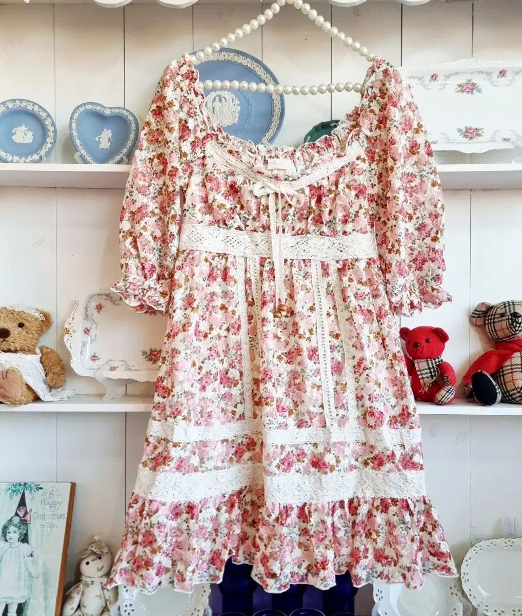 リズリサ LIZ LISA オフショルダーワンピース