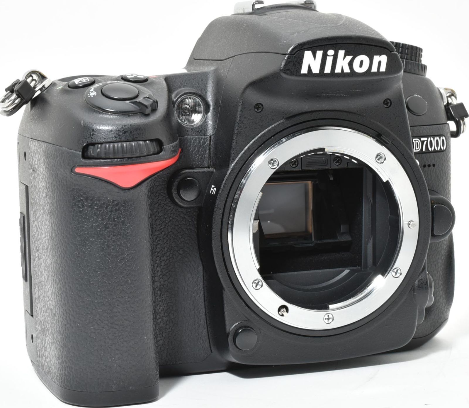 L18[7145A]15☆極美品☆ ニコン Nikon D7000 ボディ 【ショット数