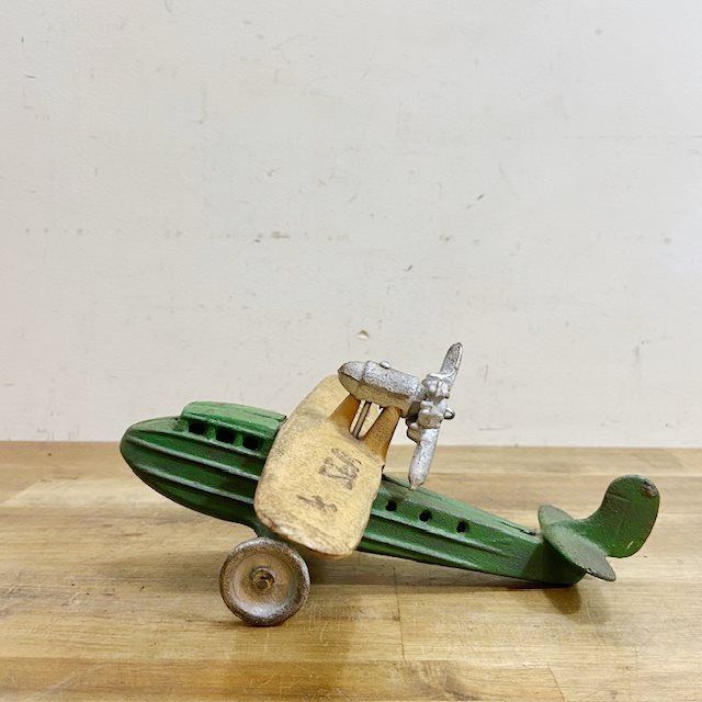 アメリカ ヴィンテージ 鋳物 飛行機 インダストリアル 置物 アメリカン雑貨 インテリア 店舗什器 雑貨 ディスプレイ B 5425
