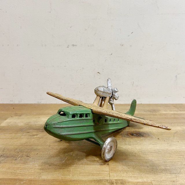 アメリカ ヴィンテージ 鋳物 飛行機 インダストリアル 置物 アメリカン雑貨 インテリア 店舗什器 雑貨 ディスプレイ B 5425