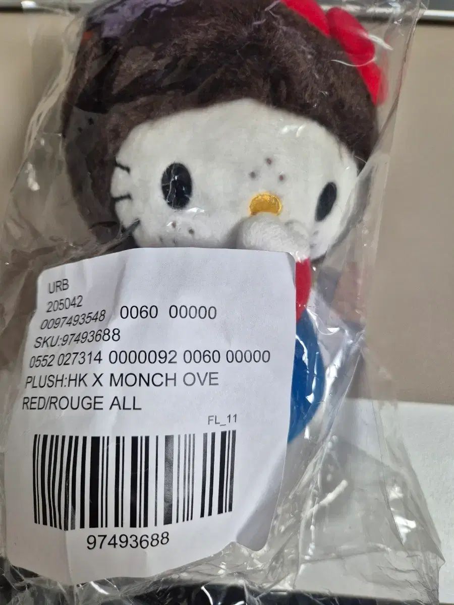 ハローキティ モンチッチ コラボ ぬいぐるみ