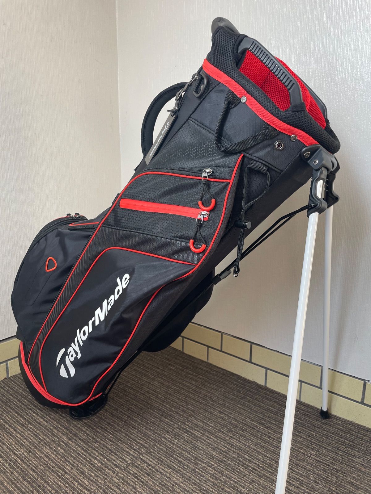 美品❗️ TaylorMade テーラーメイド スタンドキャディバッグ ブラック