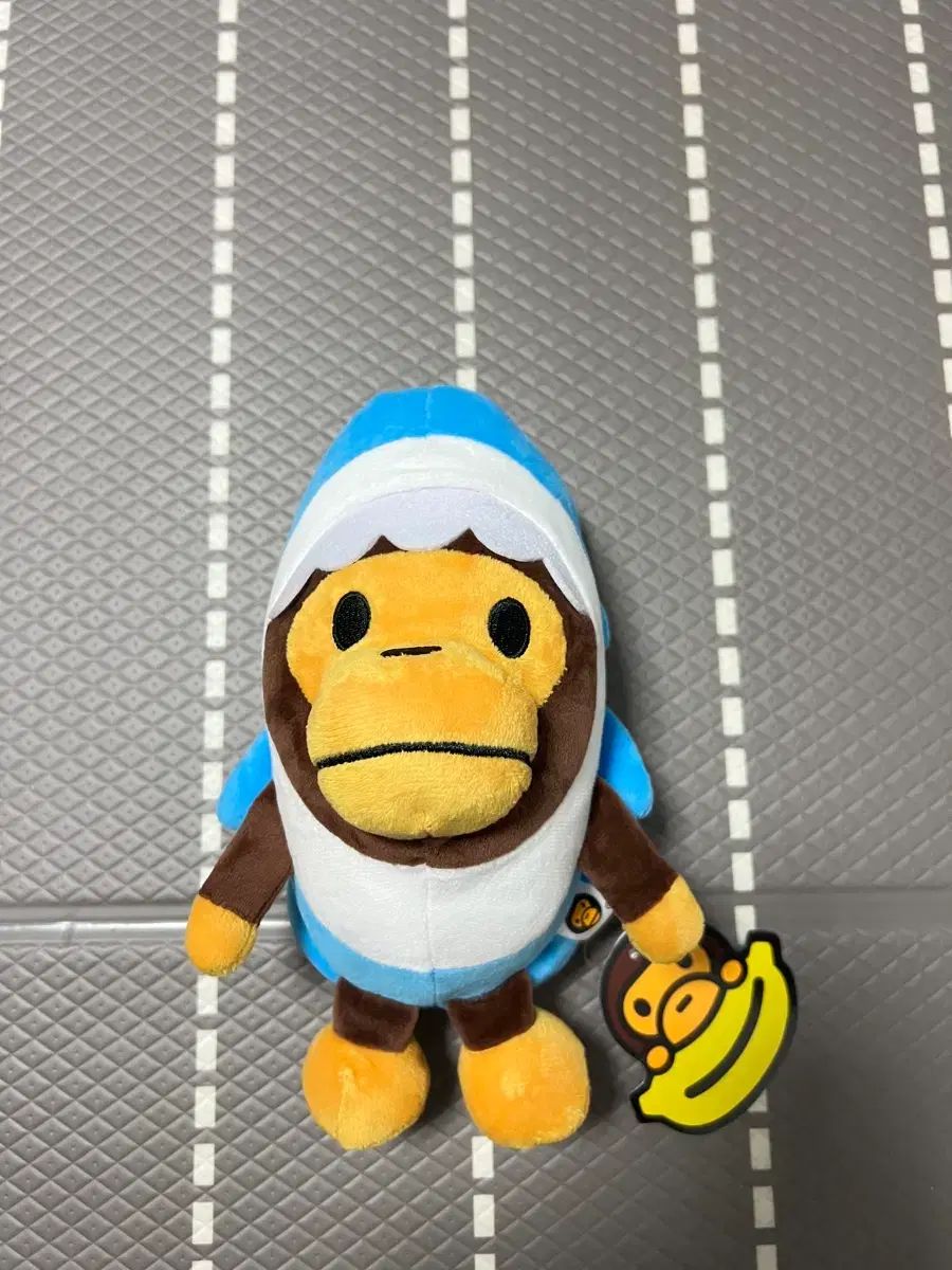 A BATHING APE シャーク ぬいぐるみ バッグ