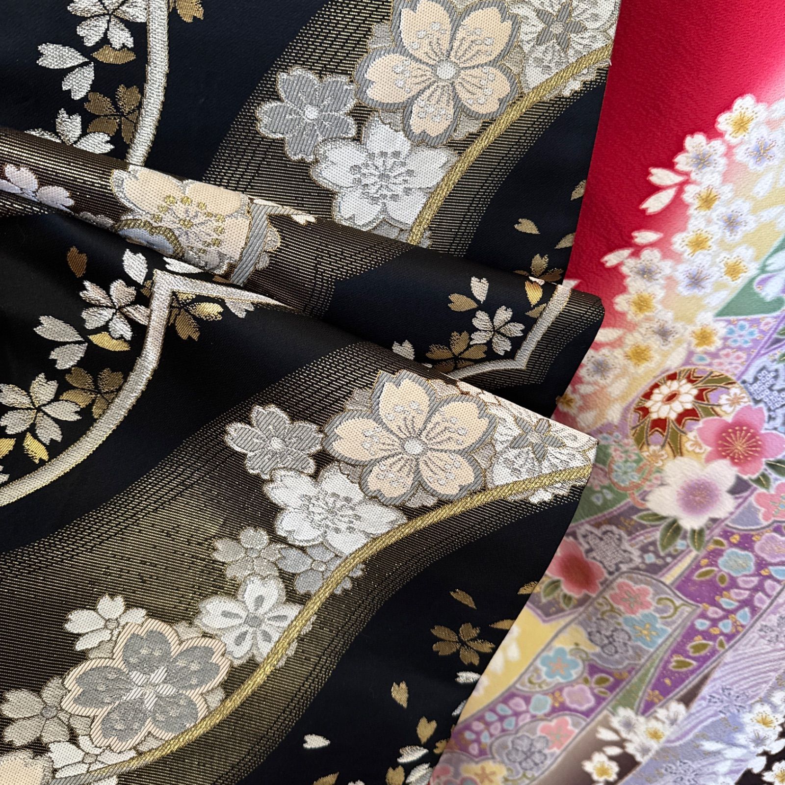 振袖フルセット(7点)・古典柄・刺繍・桜・牡丹・雪輪・貝桶・七宝・鹿の子・正絹 豪華振袖セット(4点)・古典柄(金駒刺繍・枝垂れ桜・雪輪・束ね熨斗